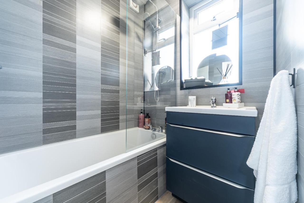 Aseda 4 Bedroom Private Parking, Game Zone -Pool Table, Garden Home Kingston upon Hull Luaran gambar