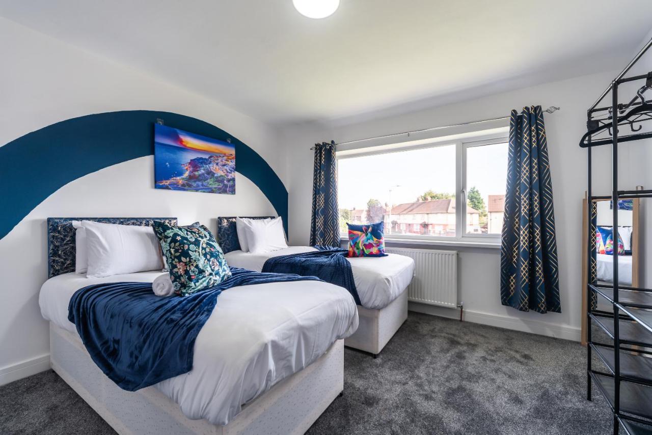 Aseda 4 Bedroom Private Parking, Game Zone -Pool Table, Garden Home Kingston upon Hull Luaran gambar