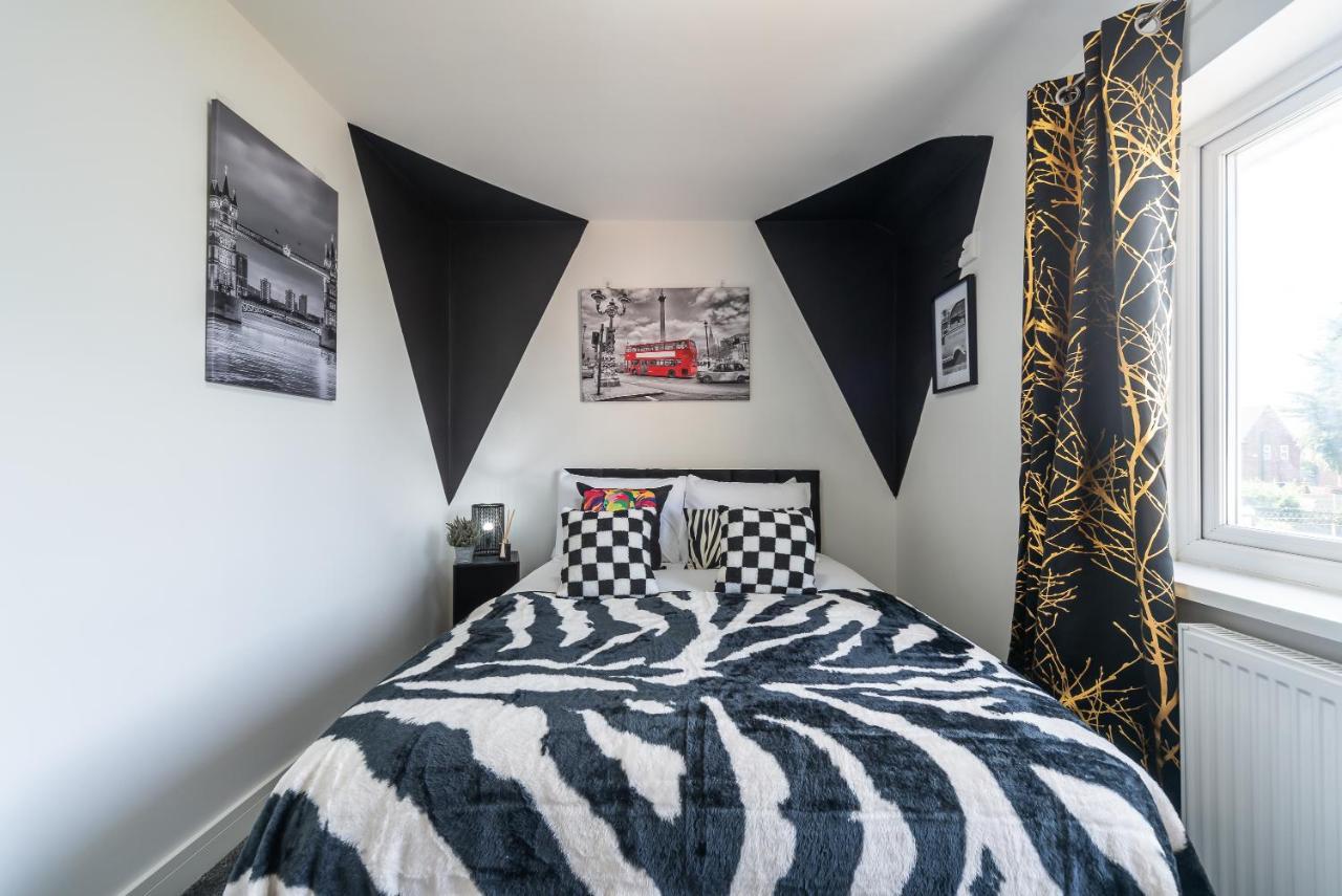 Aseda 4 Bedroom Private Parking, Game Zone -Pool Table, Garden Home Kingston upon Hull Luaran gambar